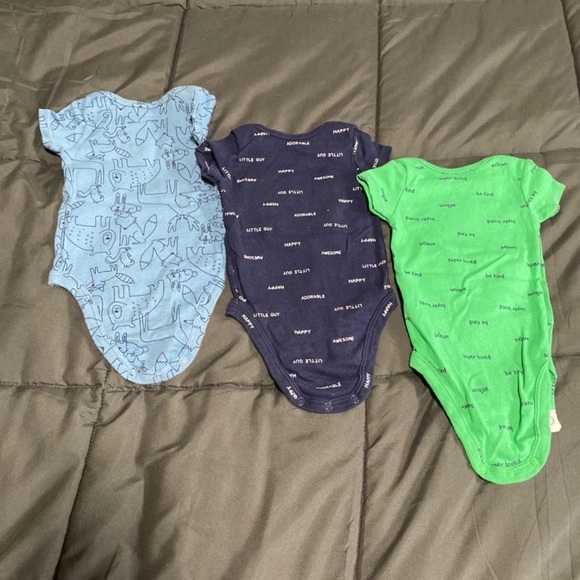 Bundle of Baby Onesies - Picture 2 of 8